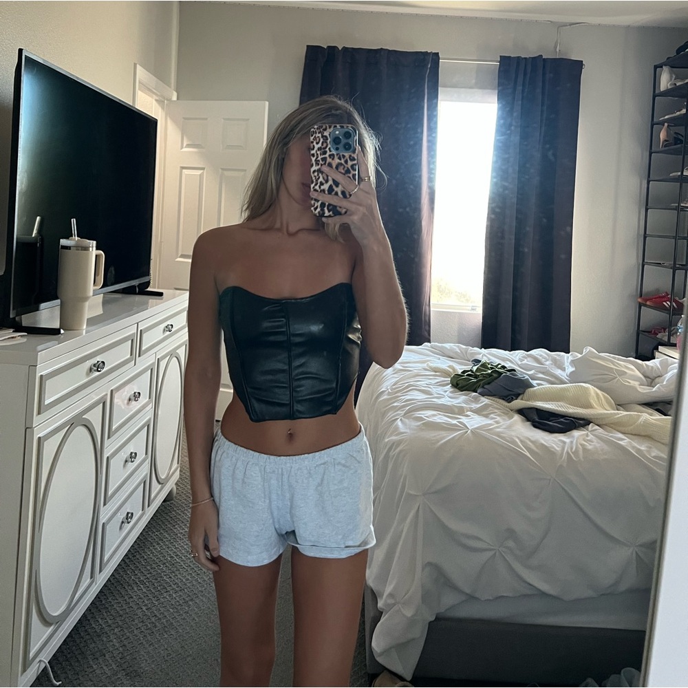 Black top